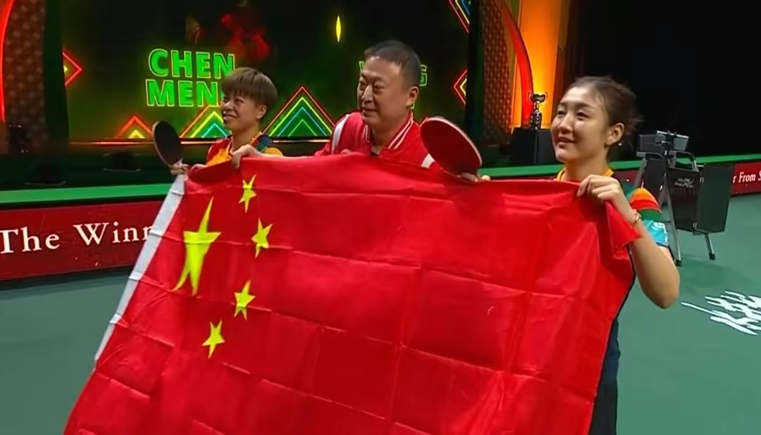 星火战魂在今日王者荣耀国际版比赛中表现亮眼,上演惊天逆转,教练激动落泪 星火战魂在今日王者荣耀国际版比赛中表现亮眼,上演惊天逆转,教练激动落泪