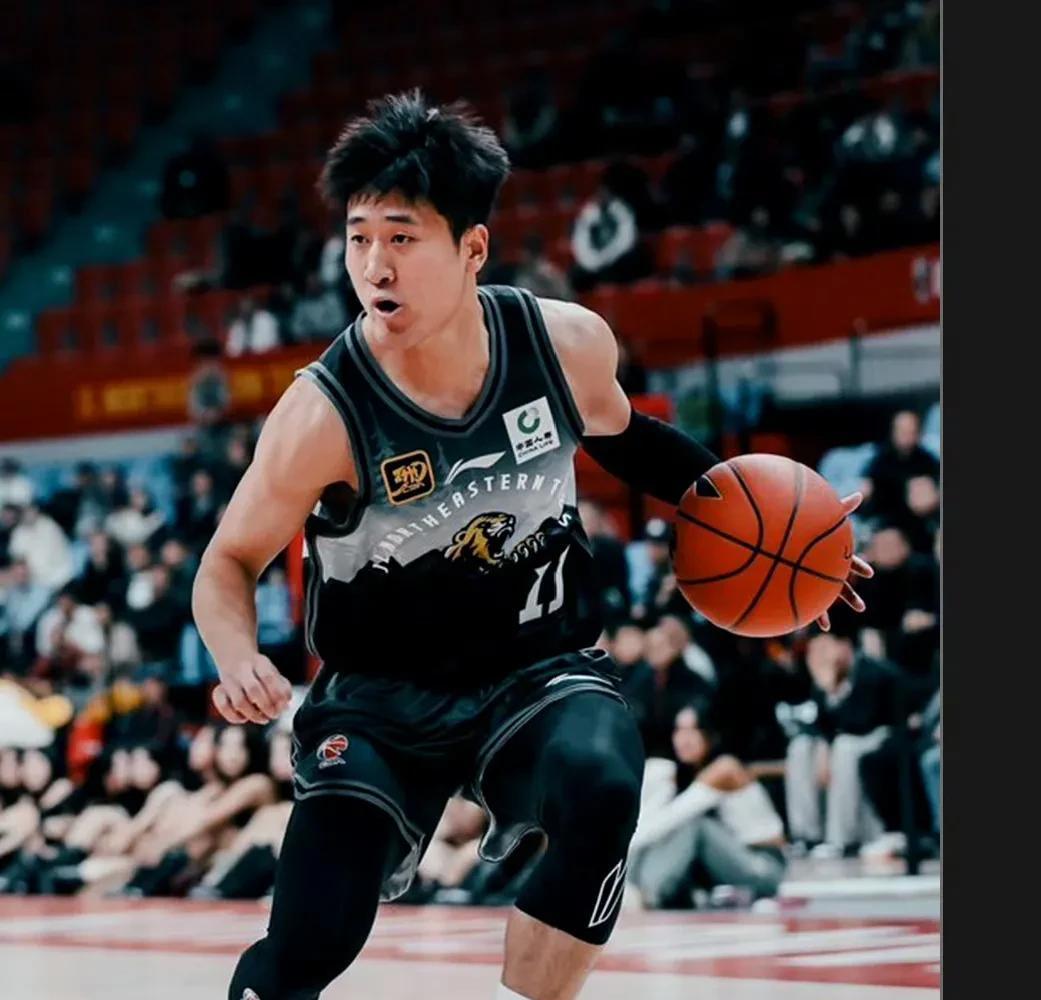 华体会下载-吉林男篮取胜喜悦沸腾，美好时刻